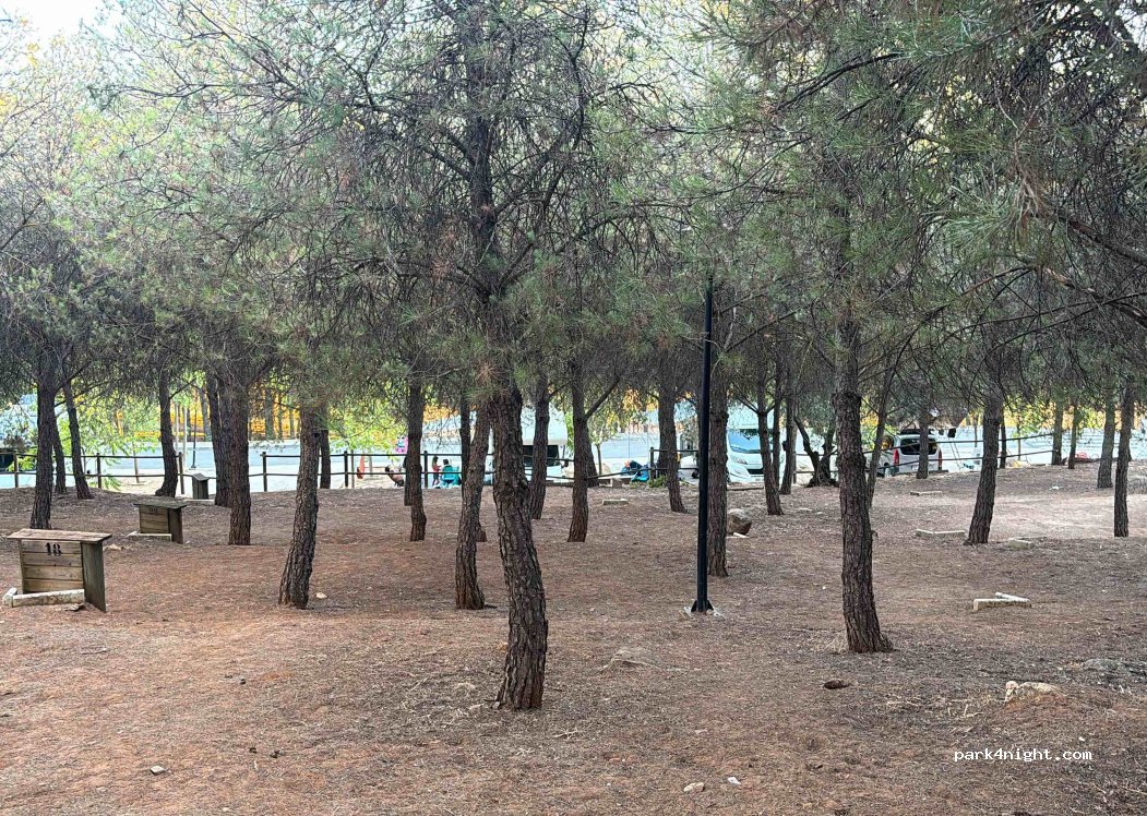 Camping Valdearenas in Iznajar SL. — foto 3