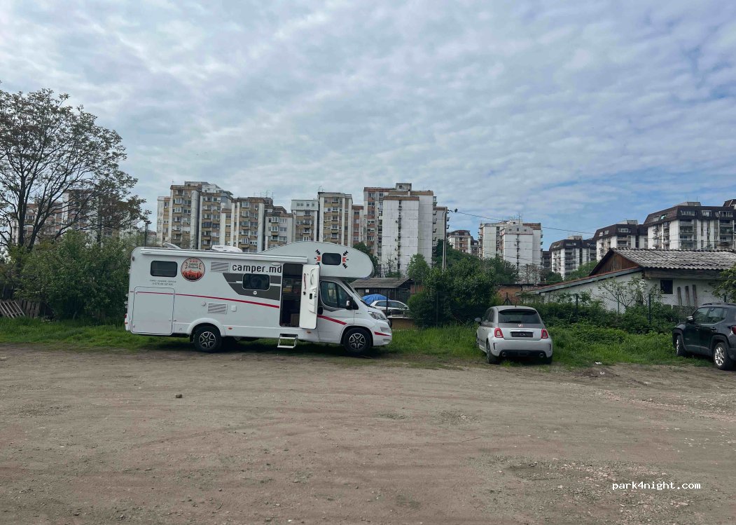 () Beograd - 34 Dunavski Kej — foto 3