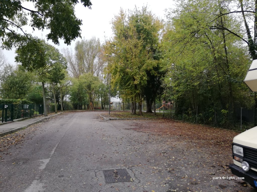 (31100) Treviso - 176d Strada Sant'Angelo — foto 4