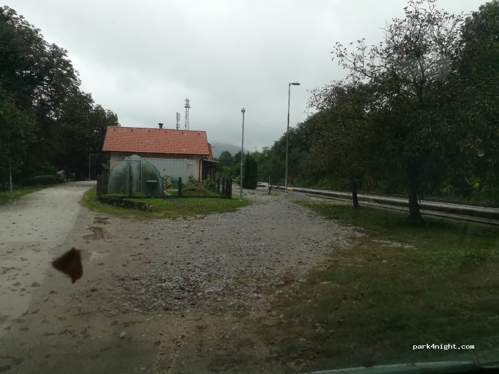 (8323) Uršna Sela - 90 Vaška cesta — foto