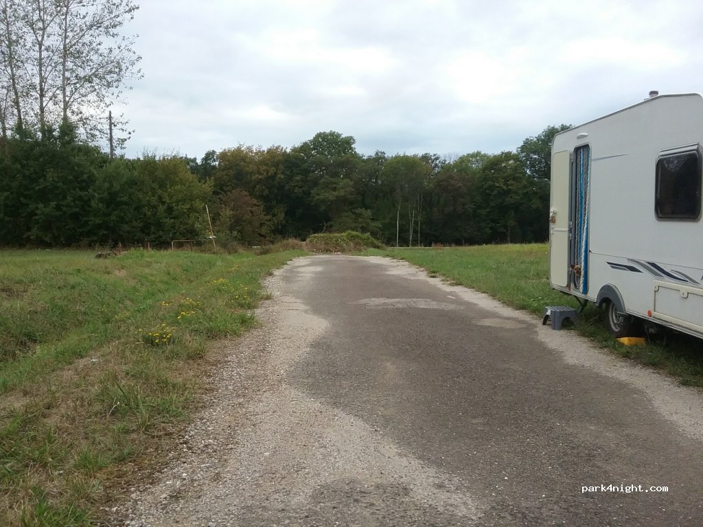 (70300) Brotte-lès-Luxeuil - E23 — foto 2