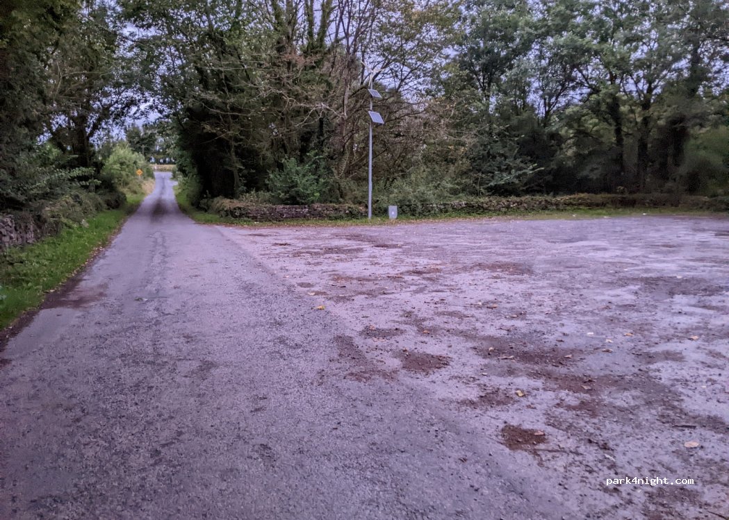 ()  - Unnamed Road — foto 2