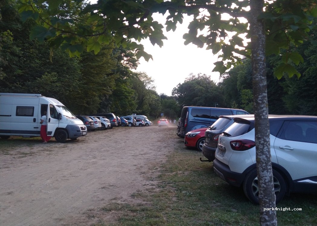 (74500) Lugrin - 69-71 Route Nationale — foto