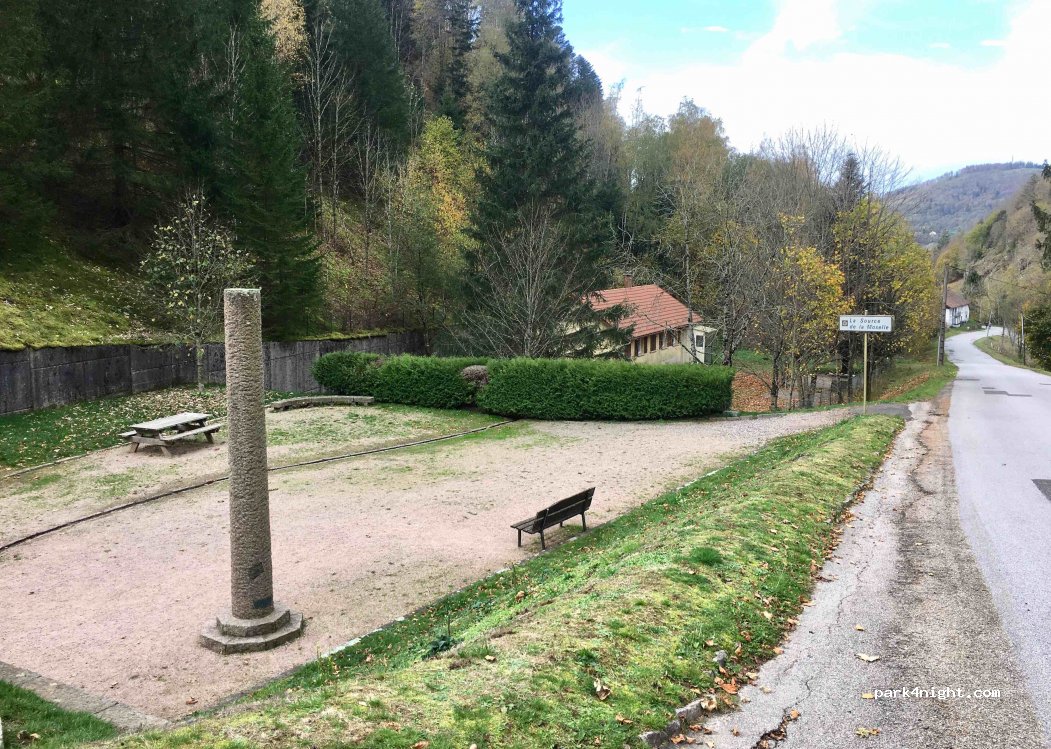 (88540) Bussang - 30 Avenue des Sources — foto