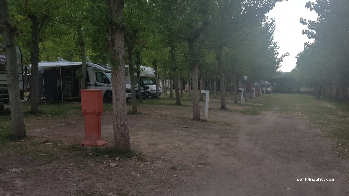 Camping Residence Il Pioppeto — foto 2