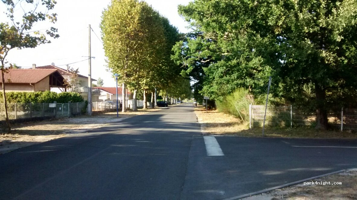 (33510) Andernos-les-Bains - 57 Boulevard de la Plage — foto