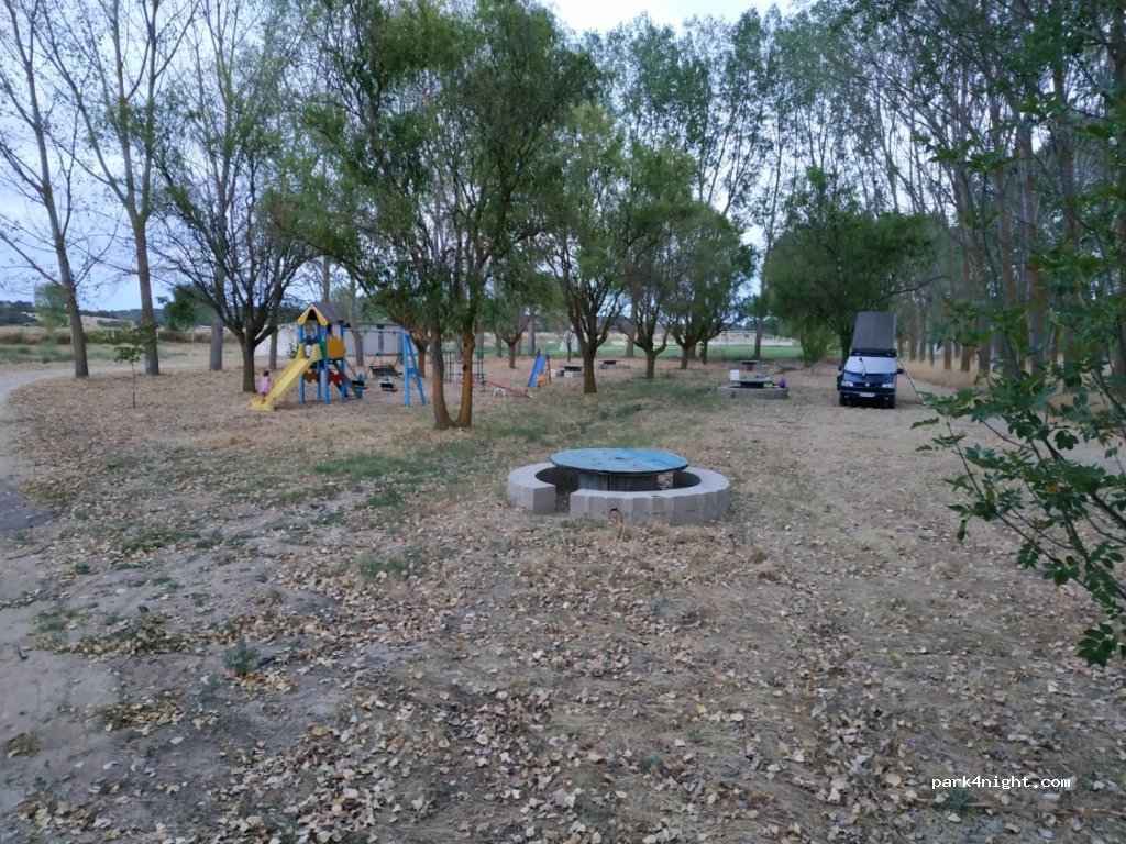 (37115) Juzbado - 68 Calle Damas — foto 3