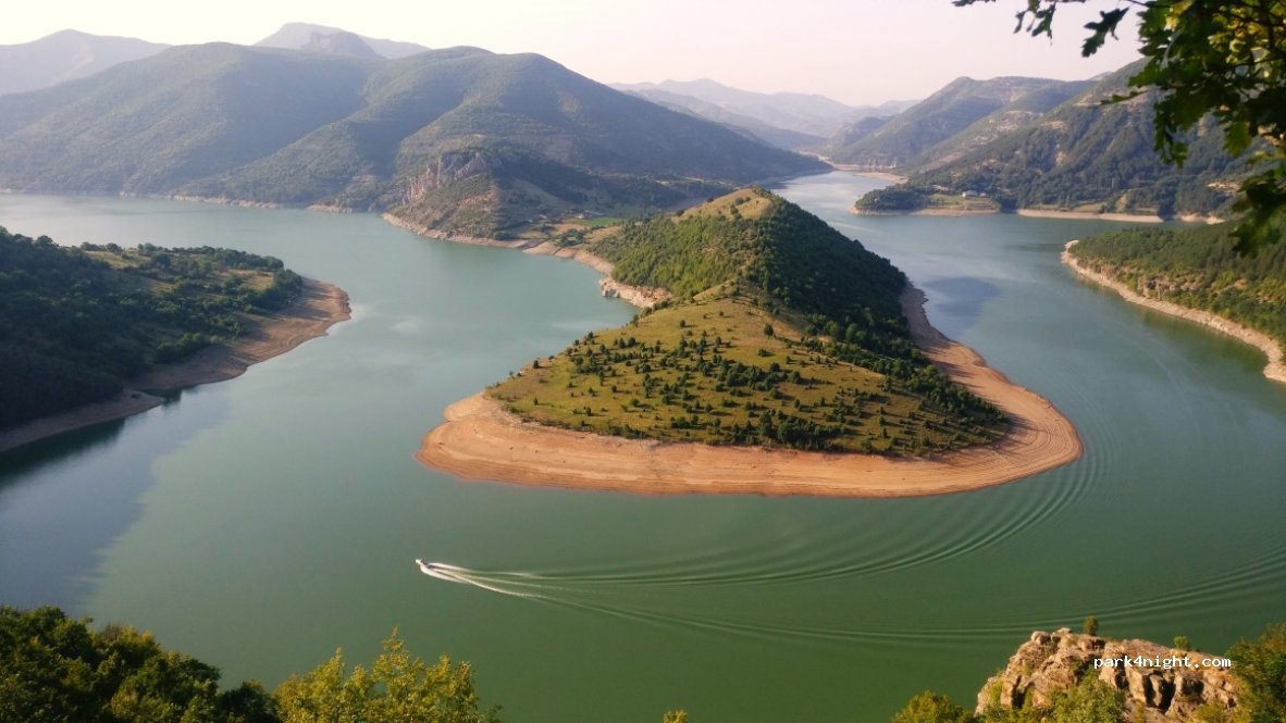 (6790) Ribartsi - Unnamed Road — foto