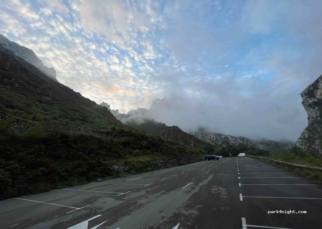 (33554) Cabrales - Carretera de Arenas al límite con Cantabria, por Sotres — foto