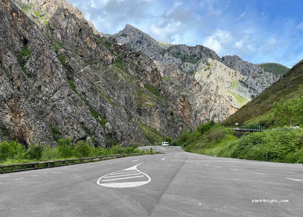 (33554) Cabrales - Carretera de Arenas al límite con Cantabria, por Sotres — foto 4