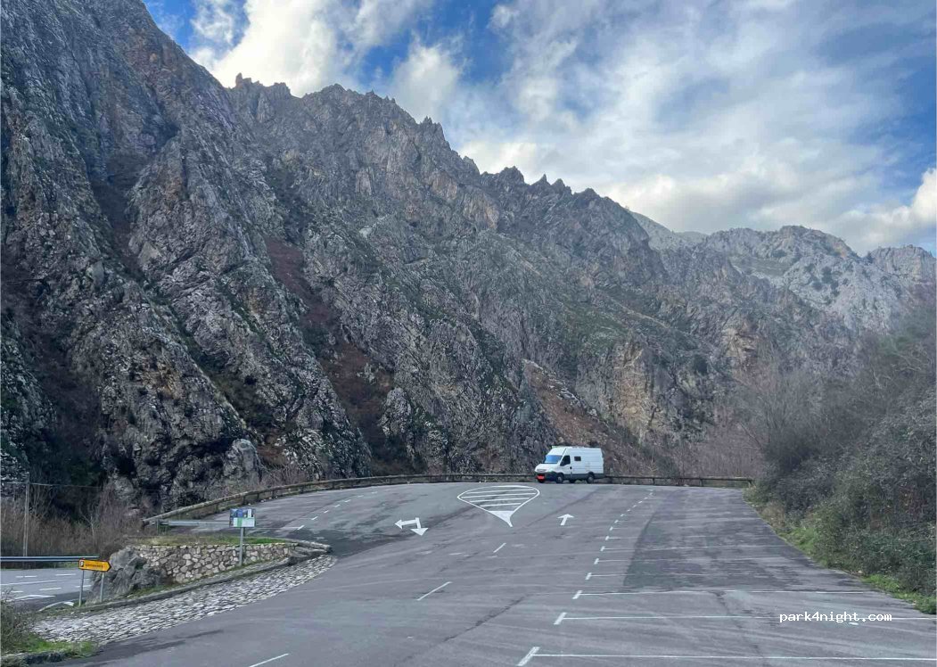 (33554) Cabrales - Carretera de Arenas al límite con Cantabria, por Sotres — foto 5