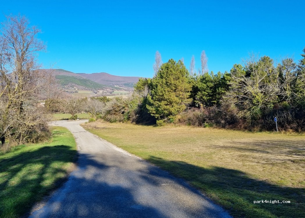 (26740) La Laupie - 495 Prades Sud — foto 2