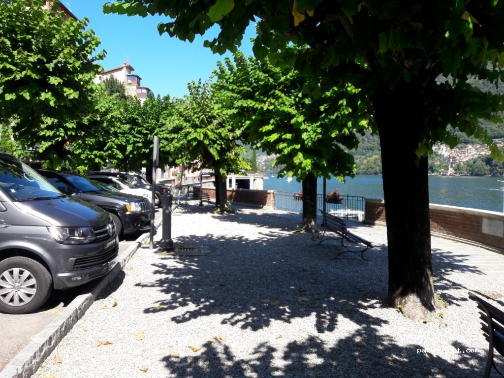 (22010) Laglio - 93 Via Vecchia Regina — foto