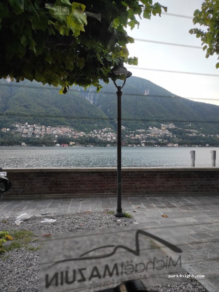 (22010) Laglio - 93 Via Vecchia Regina — foto 2