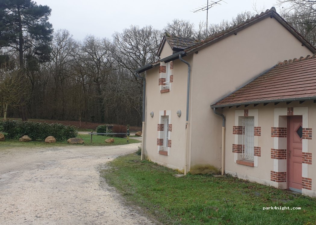 (45460) Les Bordes - 2 Route de Gien — foto 5