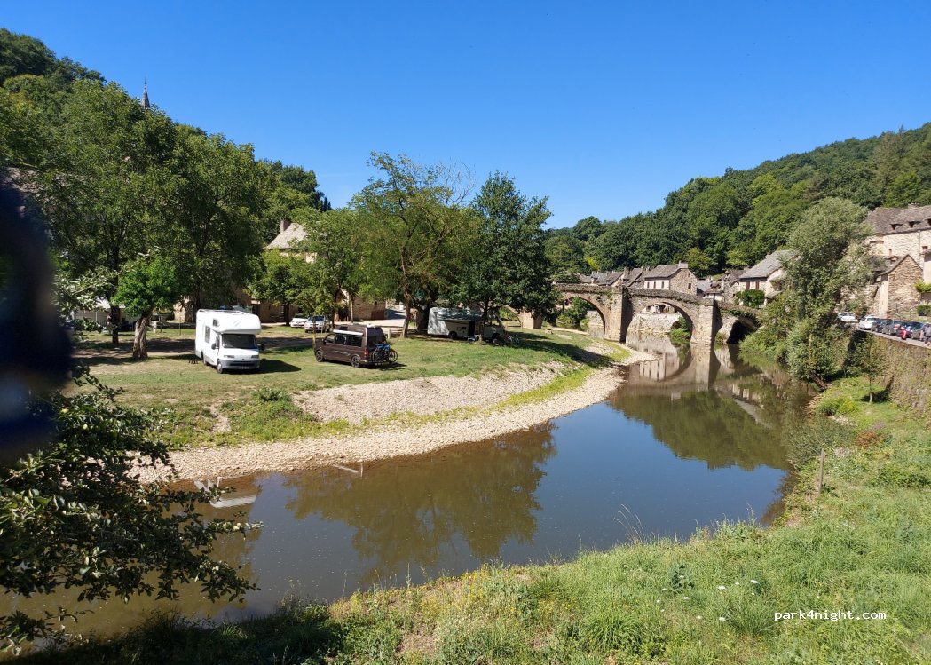 Camping municipal de Belcastel — foto