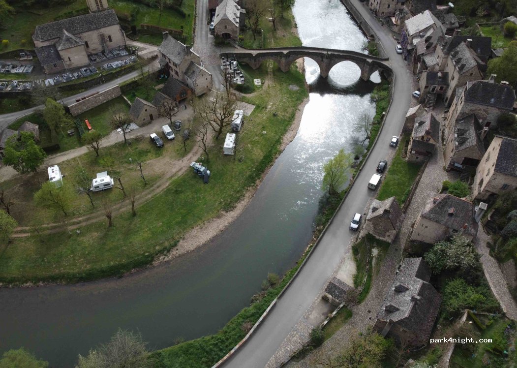 Camping municipal de Belcastel — foto 3