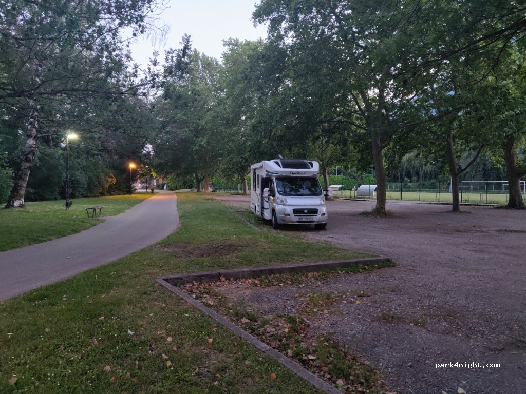 (38180) Seyssins - 32 Rue Henri Dunant — foto