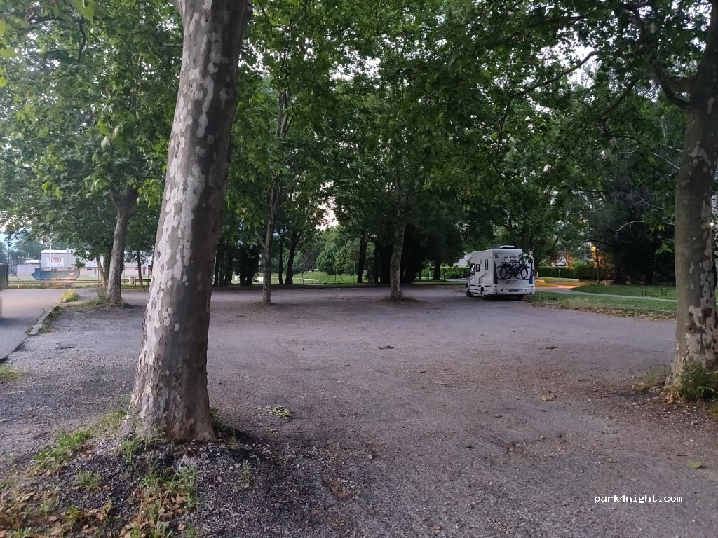 (38180) Seyssins - 32 Rue Henri Dunant — foto 2