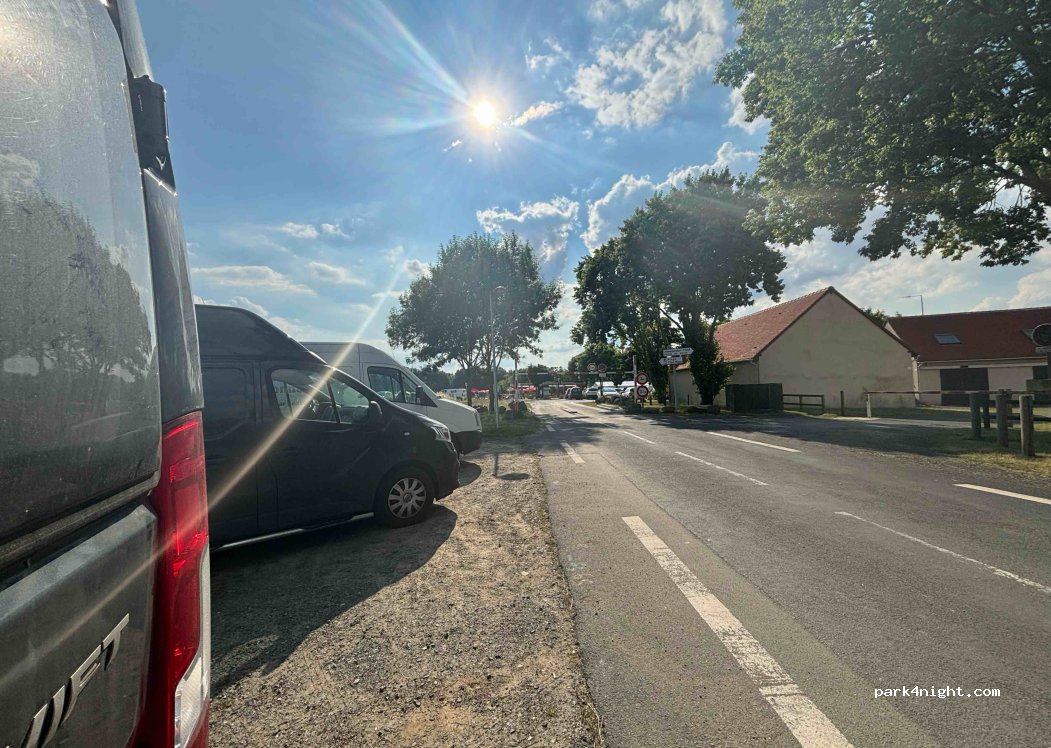 (72230) Arnage - Rue de la Gemerie — foto 2