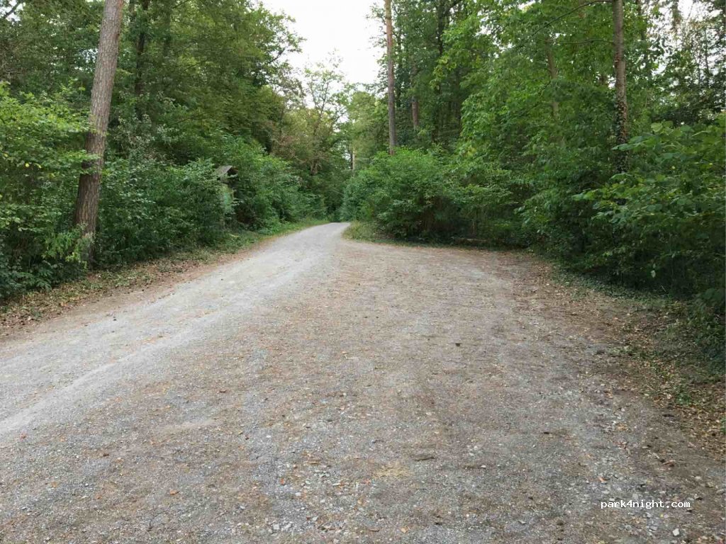 (71665) Vaihingen an der Enz - Unnamed Road — foto