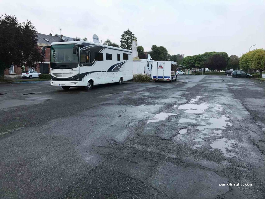 (80320) Chaulnes - 1 Avenue Jean Jaurès — foto