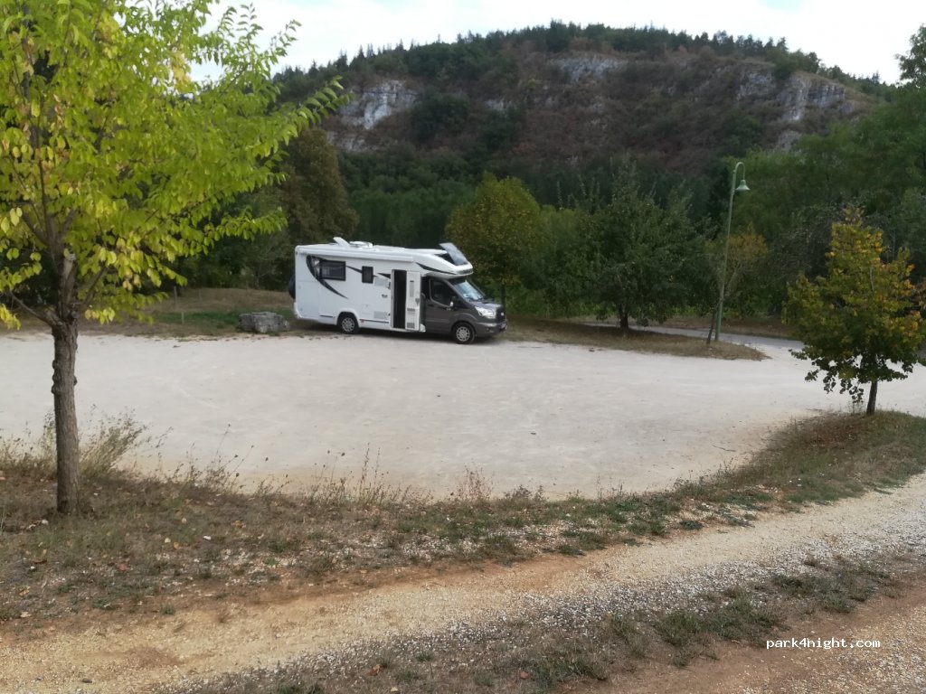 (46330) Sauliac-sur-Célé - D41 — foto