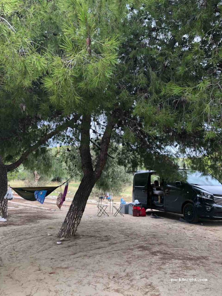 (213 00) Kranidi - Unnamed Road — foto 2