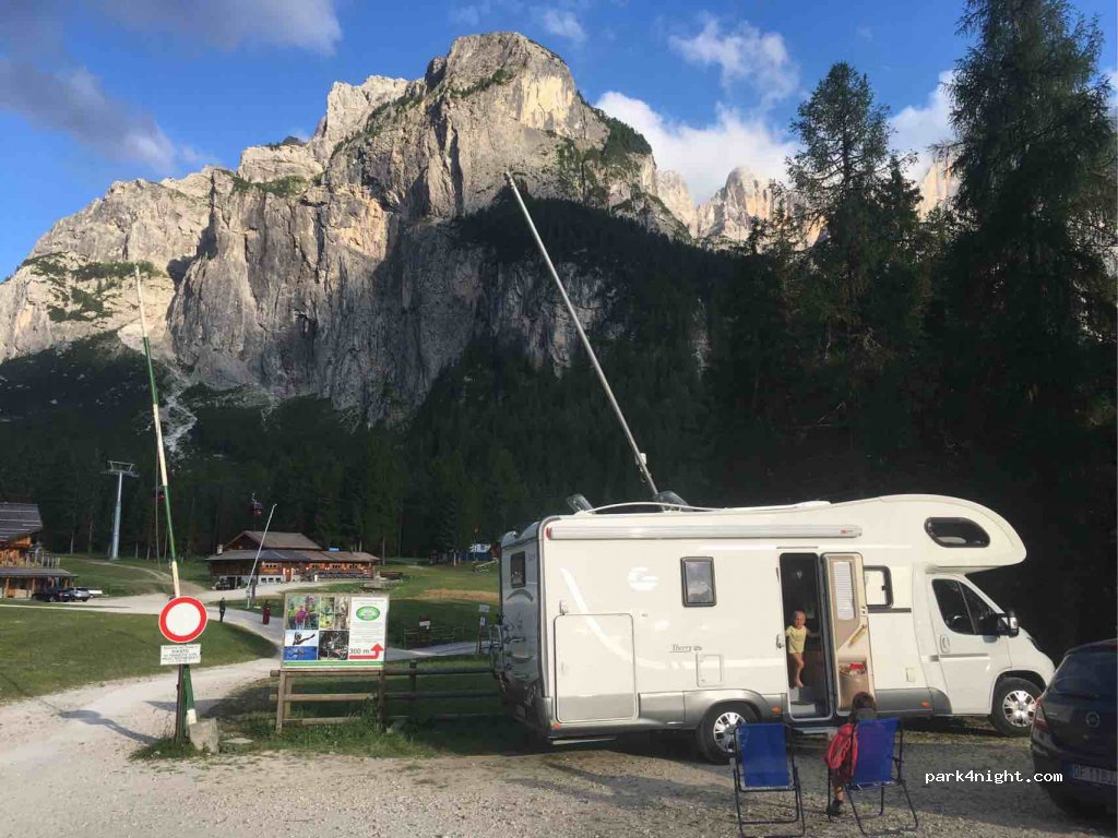(32022) Alleghe - 23 Via Coi — foto