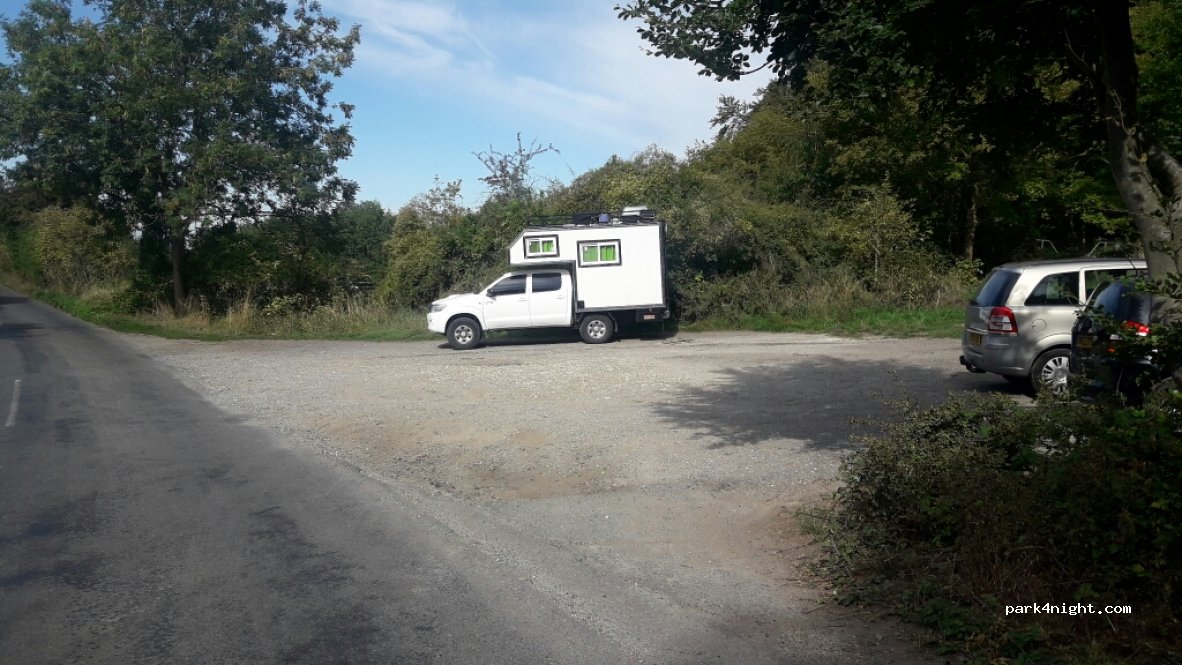 (HP27 0NB)  - Longdown Hill — foto 2