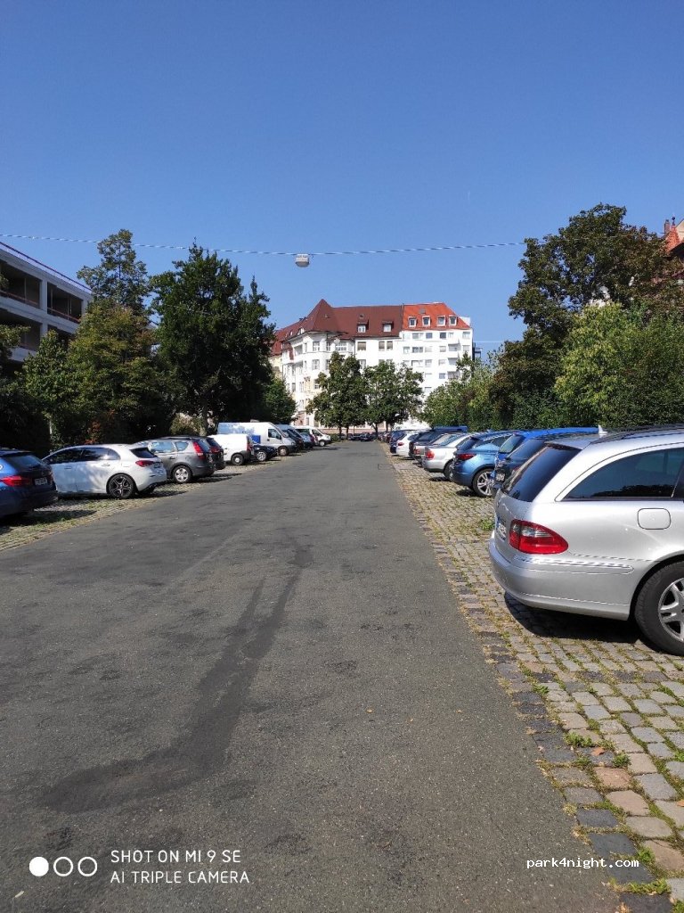 (90489) Nürnberg - 1-3 Keßlerplatz — foto 2