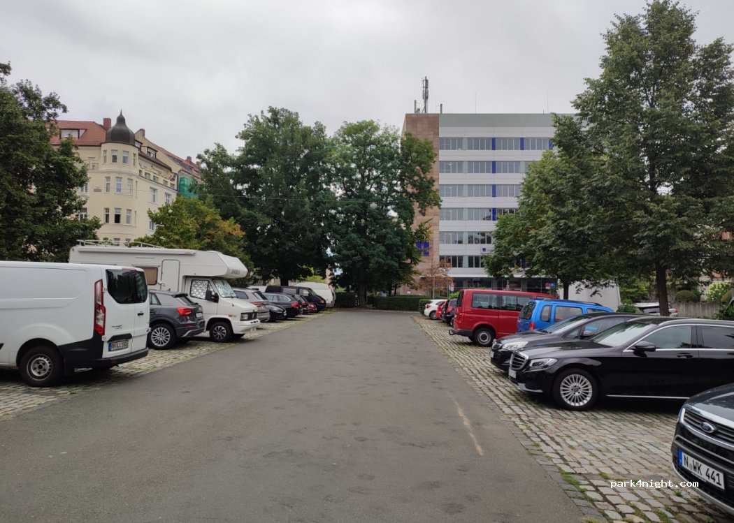 (90489) Nürnberg - 1-3 Keßlerplatz — foto 3
