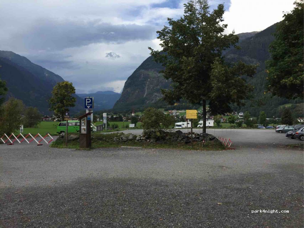 Parkplatz Bischofsplatz — foto