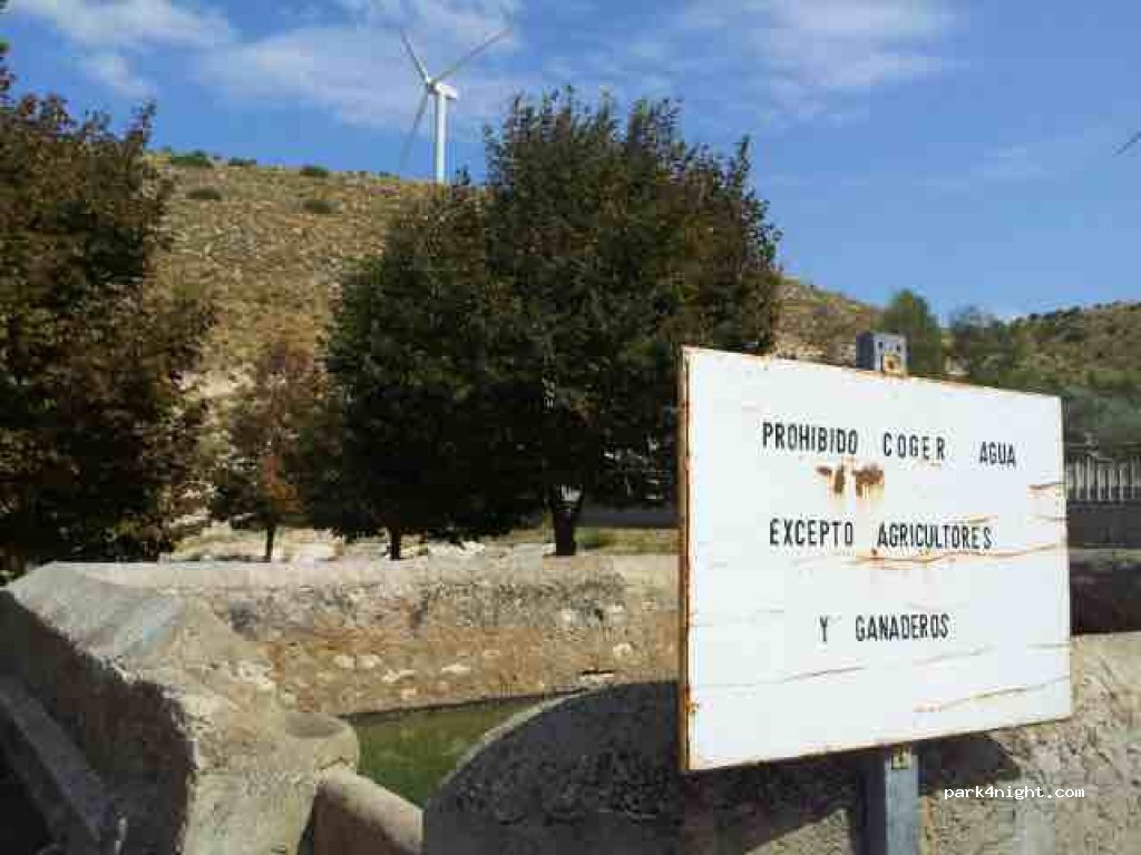 (50196) La Muela - Unnamed Road — foto 2