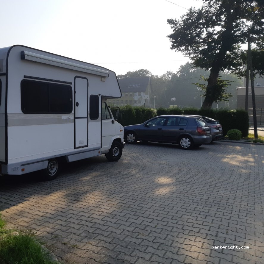 (47) Kędzierzyn-Koźle - 3 Stanisława Staszica — foto 2