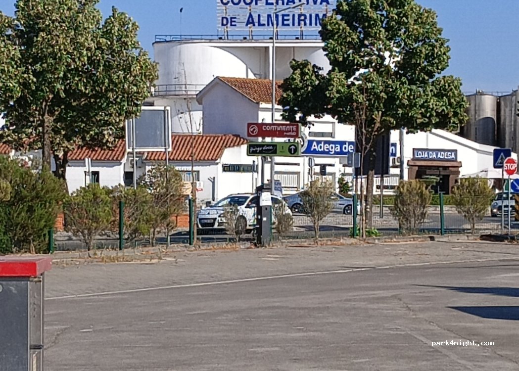 (2080) Almeirim - Rua Professor Dr. António Manuel Baptista — foto 5