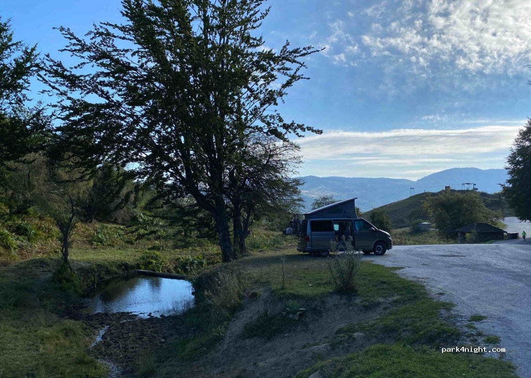 (442 00) Metsovo - Unnamed Road — foto 2
