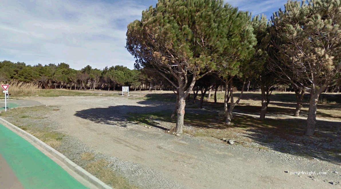 (11370) Leucate - Avenue de la Pinède — foto