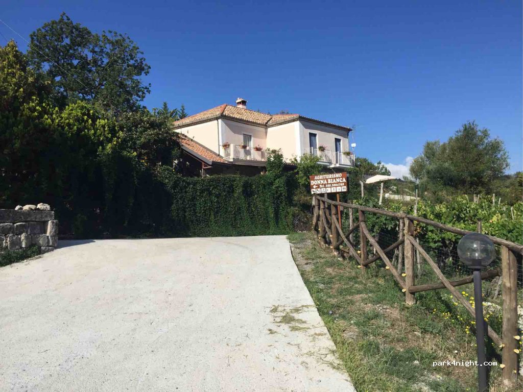 Agriturismo Donna Bianca — foto