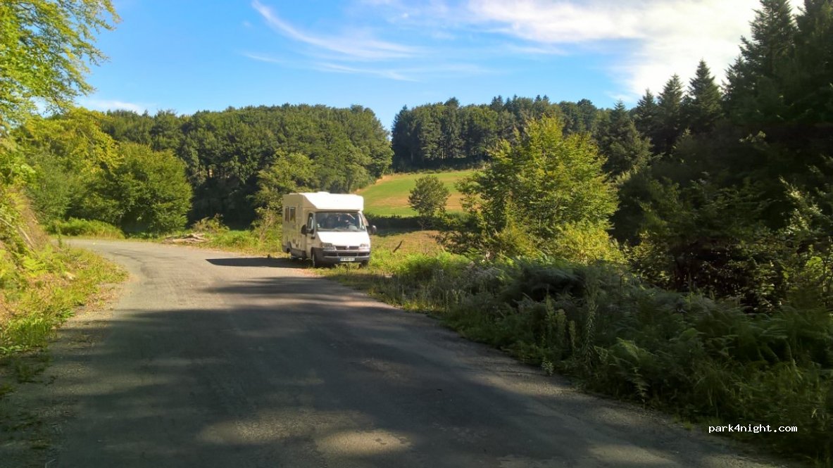 (12120) Auriac-Lagast - D25 — foto