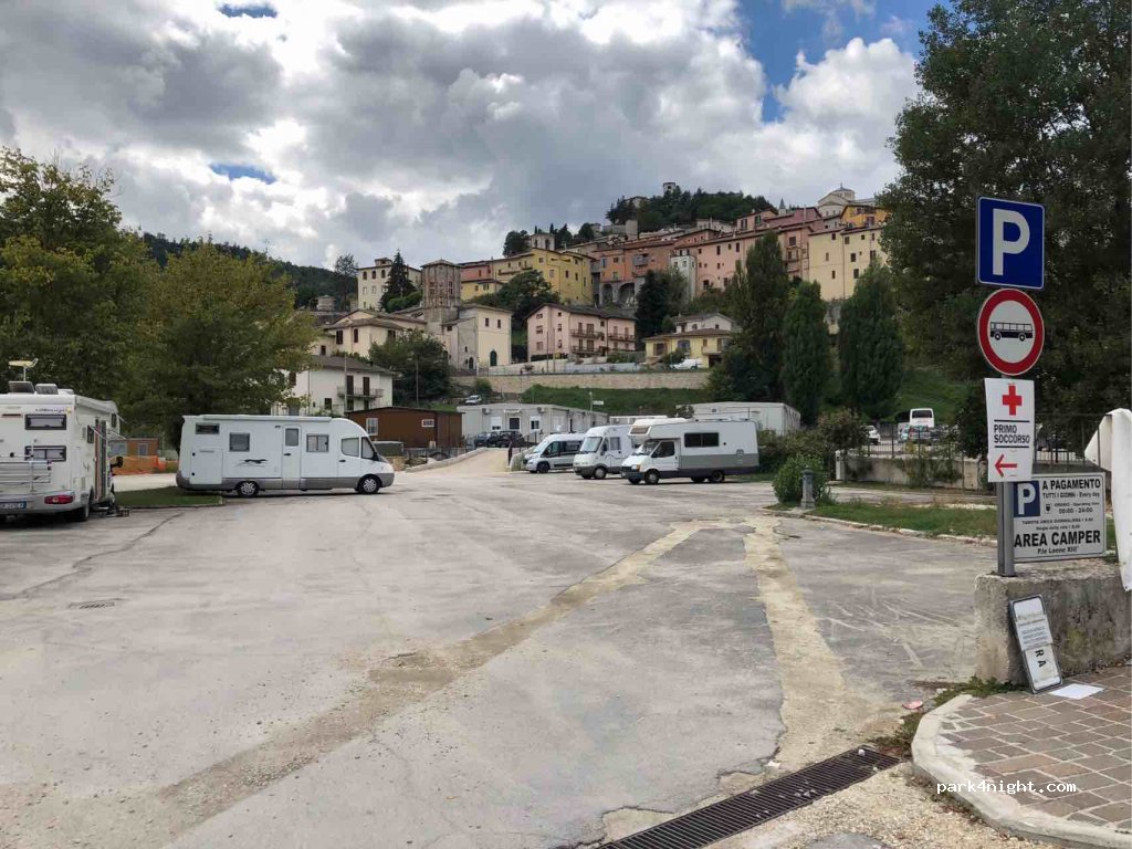 (06043) Cascia - 6 Via Novenio Bucchi — foto 2
