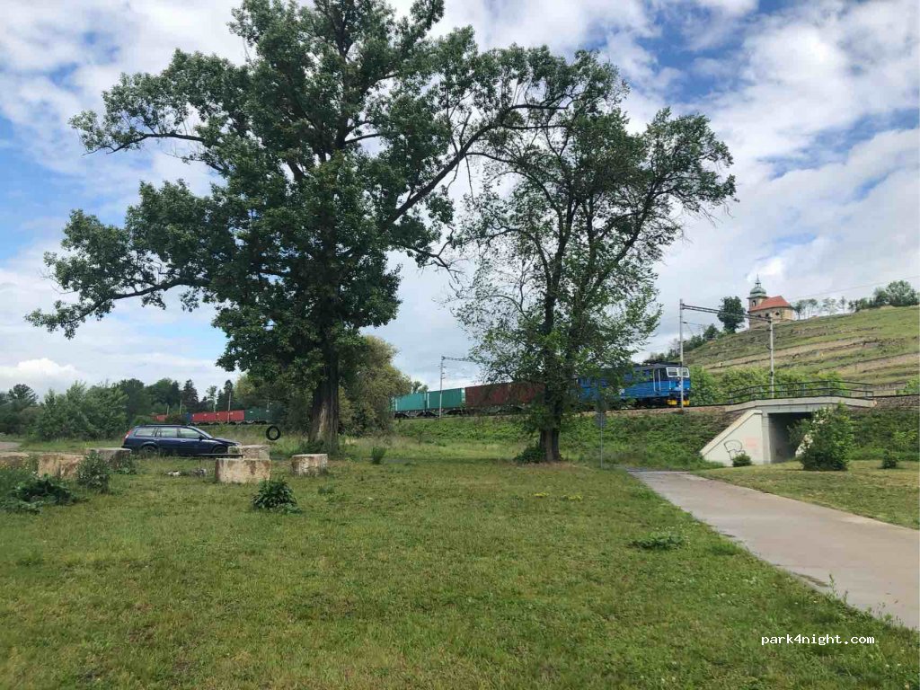(277 21) Liběchov - Pražská — foto 2