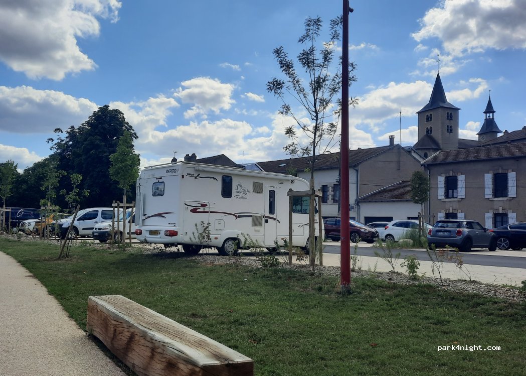 (54610) Nomeny - 1 Quai Émile Benoît — foto 2