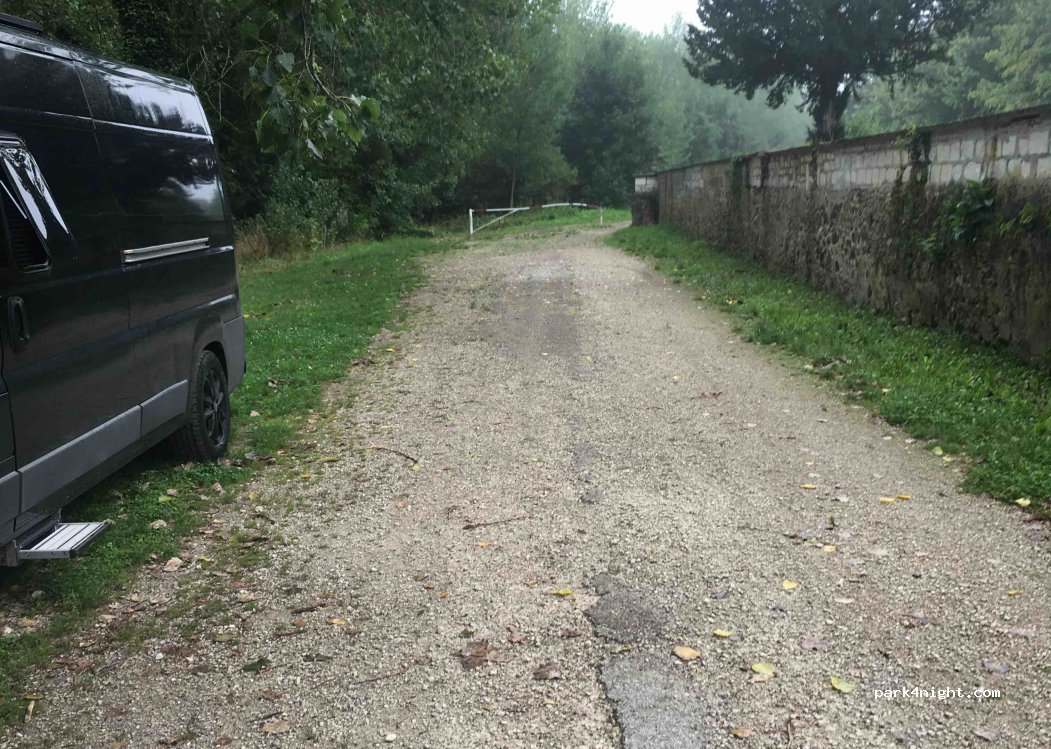 (10700) Arcis-sur-Aube - 7 Rue des Moulins — foto 3
