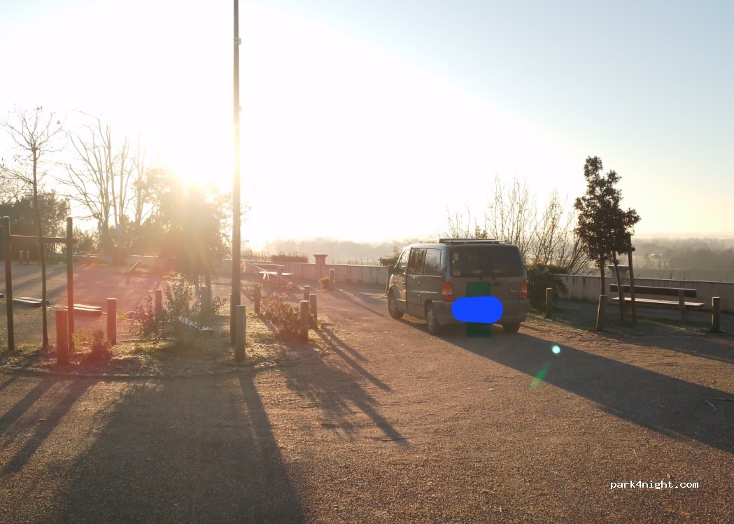(33240) Asques - Place du Mascaret — foto 4