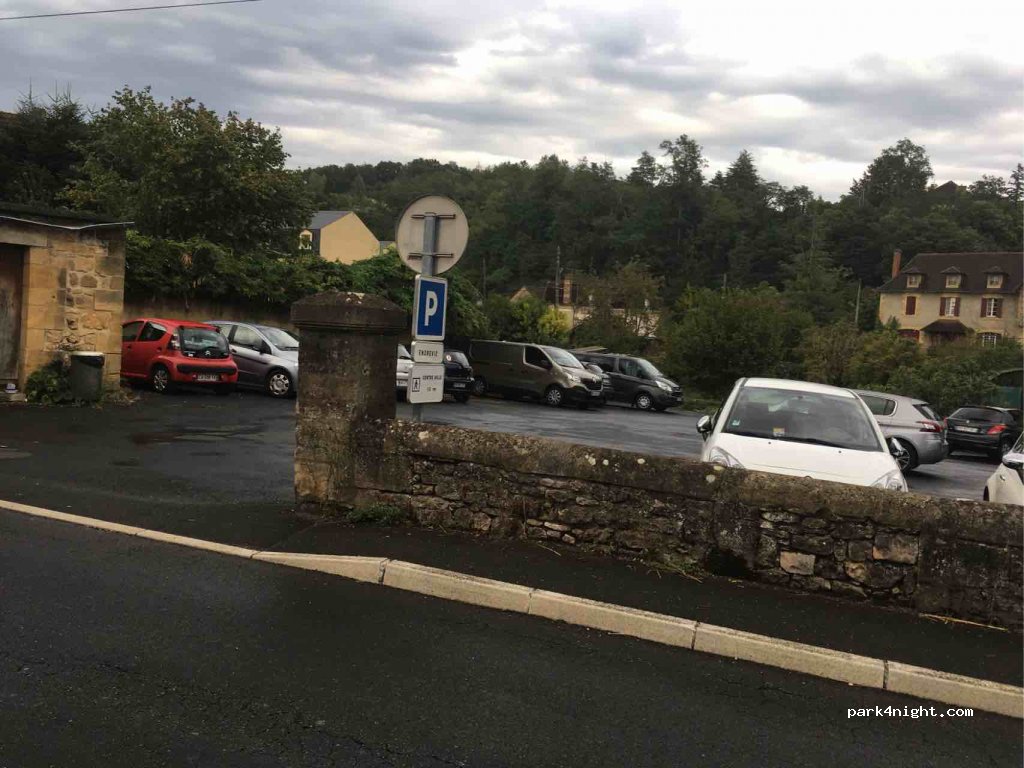 (24200) Sarlat-la-Canéda - 9 Rue des Cordeliers — foto