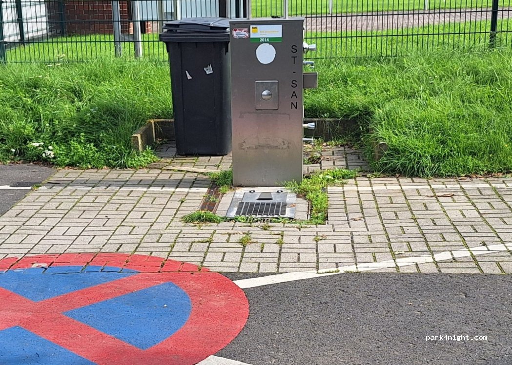 Wohnmobilstellplatz Burghaun — foto 3