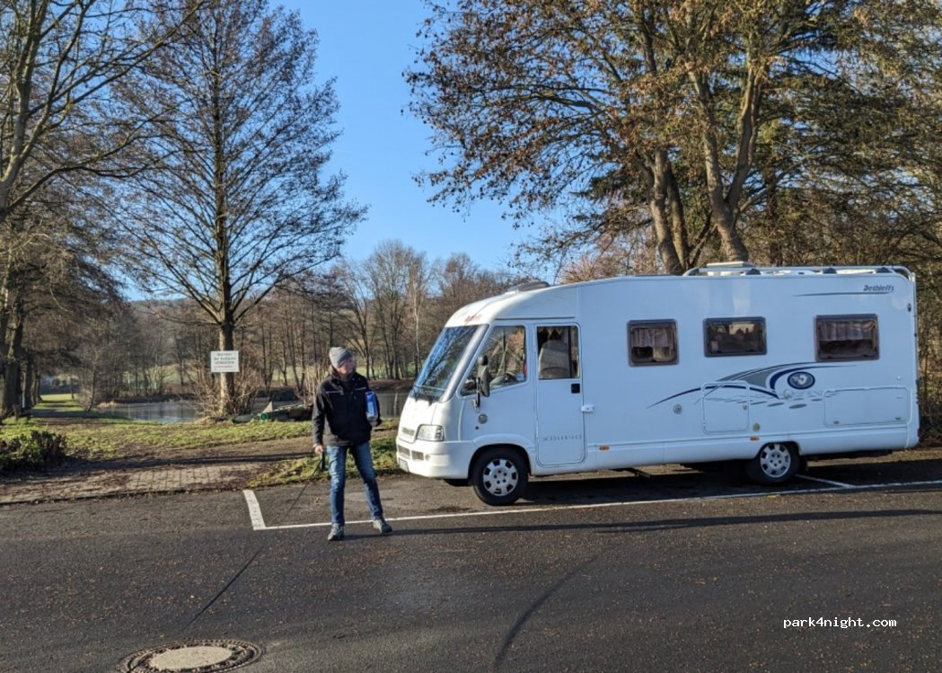 Wohnmobilstellplatz Burghaun — foto 4
