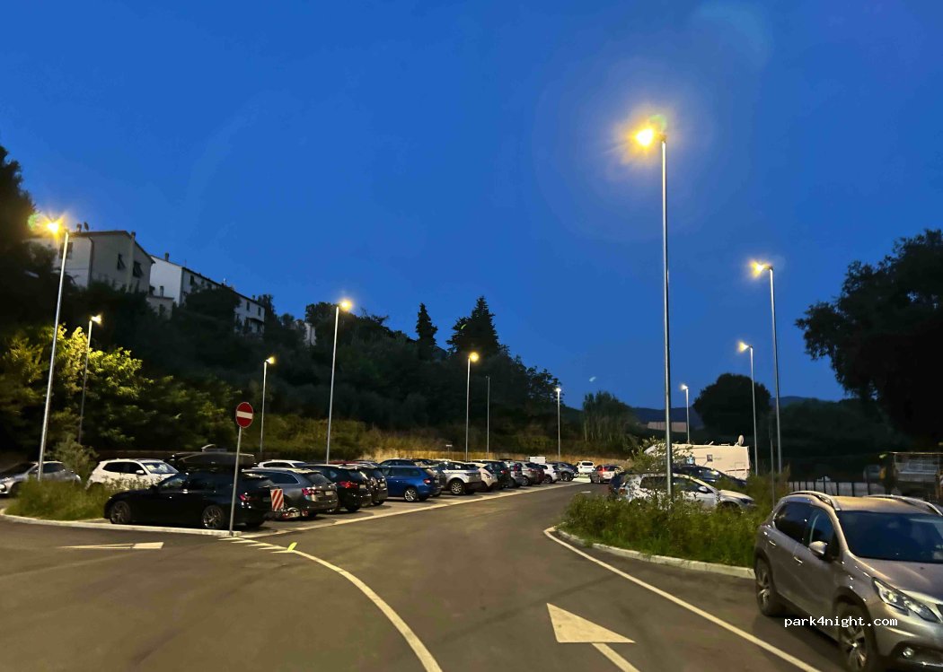 (57020) Bibbona - Via di Bacco — foto