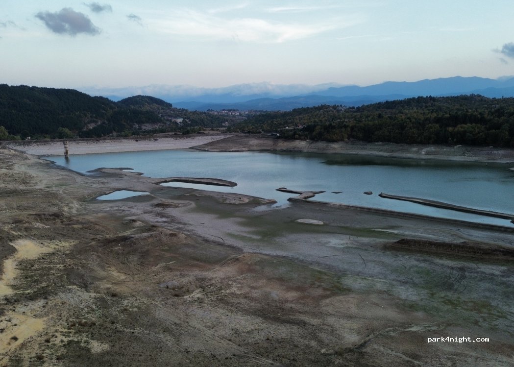 (6865) Maglene - Unnamed Road — foto 4